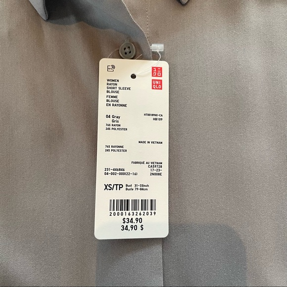 Uniqlo | Rayon Blouse - Picture 3 of 3